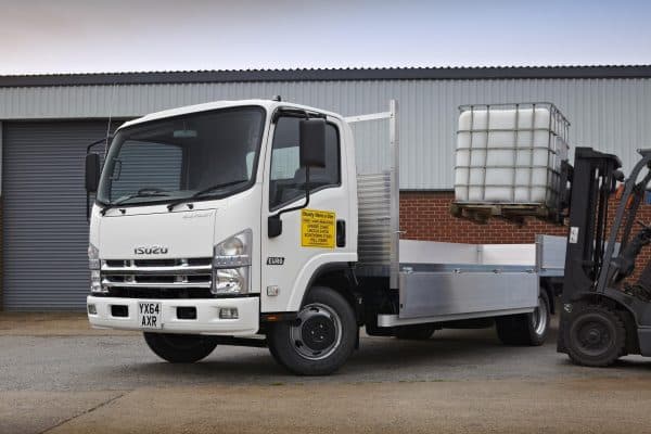 984330_Isuzu N75.150 Ready Rent 03.15 HiRes