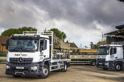 commercialvehicle.com Scaffolding firm reaches new heights with Mercedes-Benz Arocs-2