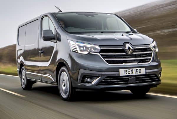 new Renault Trafic van front