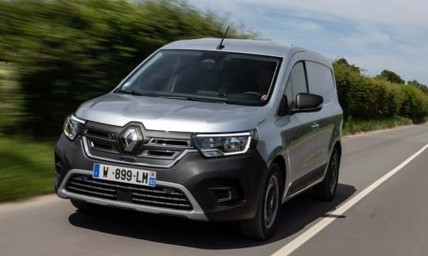 Renault PRO range streamlined for 2023 model year commercialvehicle.com 1 scaled